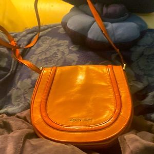Antonio Melani vintage leather Crossbody in this gorgeous deep mustard color